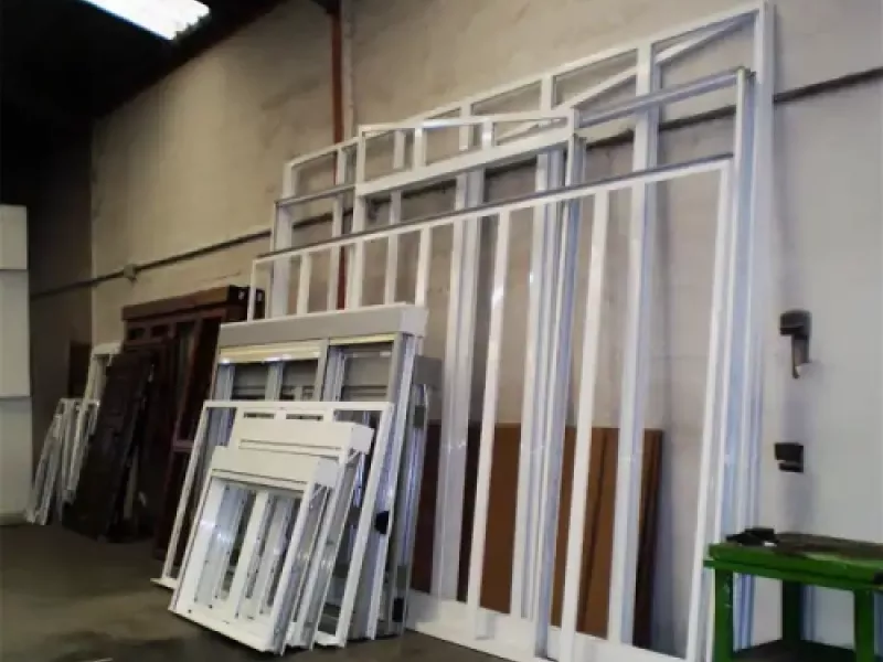 instalacion aluminio carro ventanas